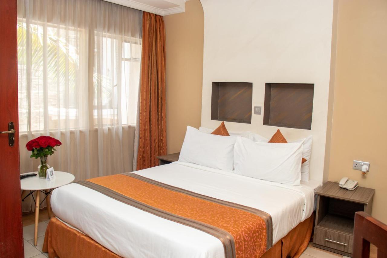Hotel Waterbuck Nakuru Esterno foto