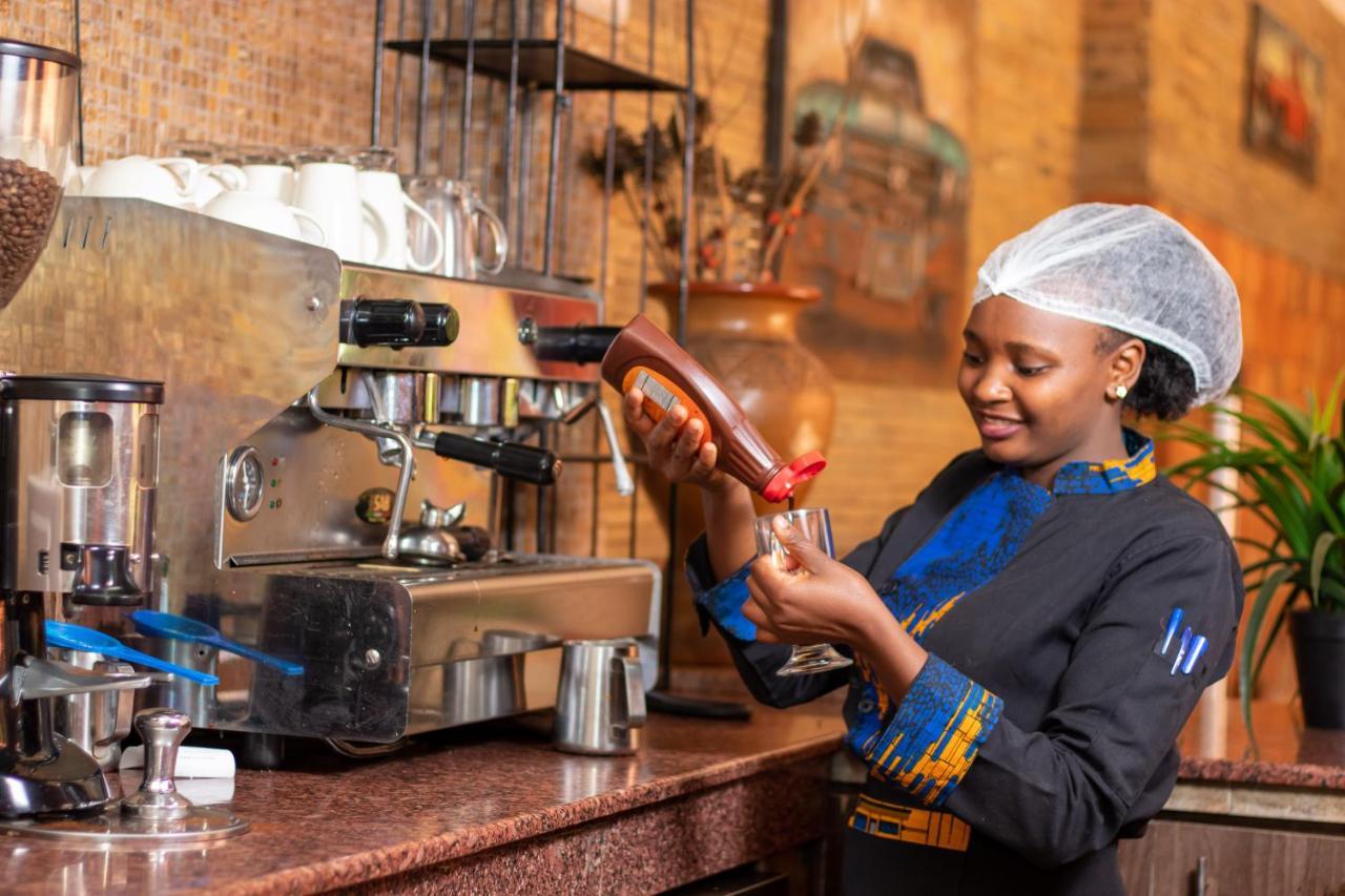 Hotel Waterbuck Nakuru Esterno foto