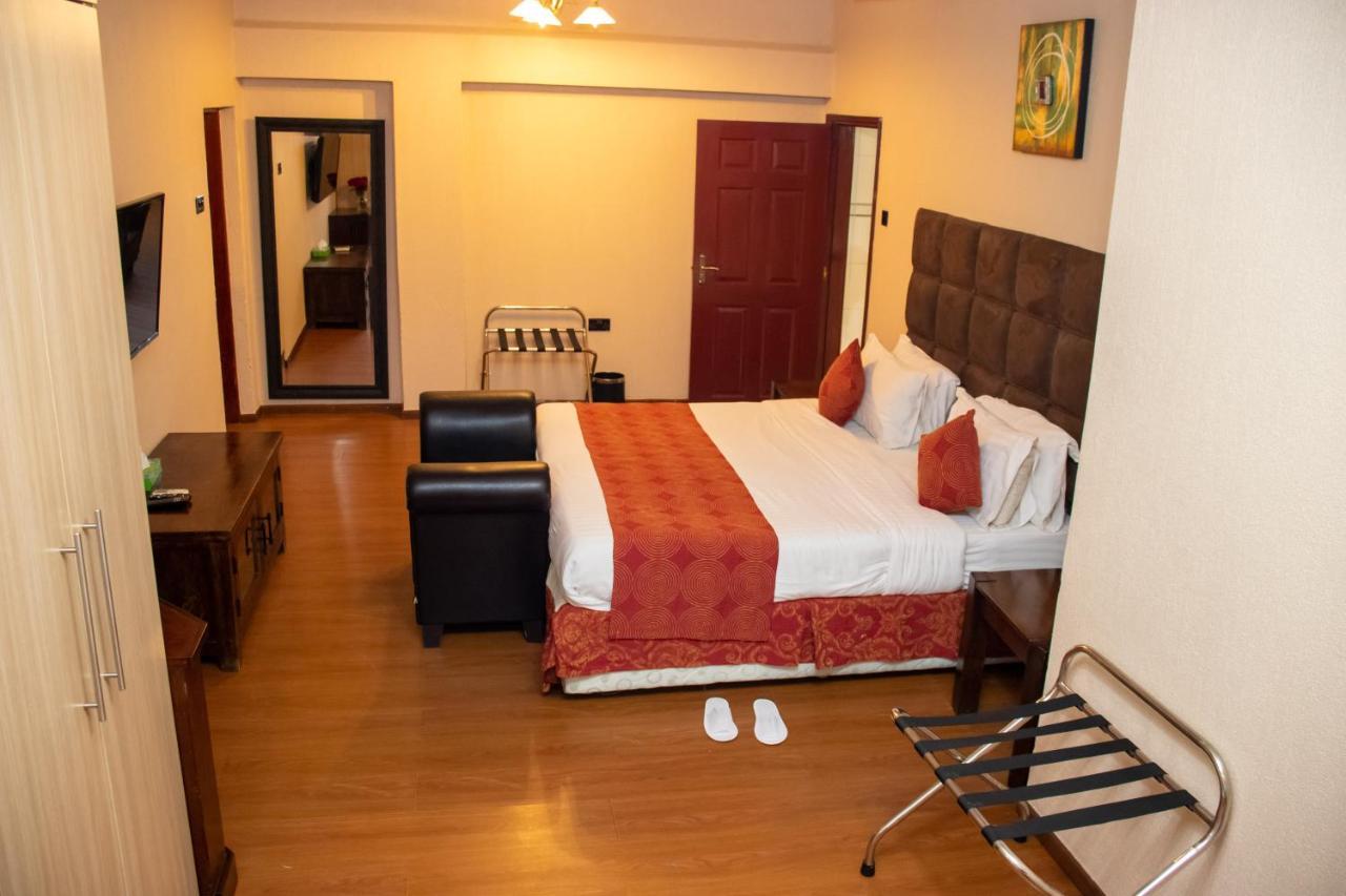 Hotel Waterbuck Nakuru Esterno foto