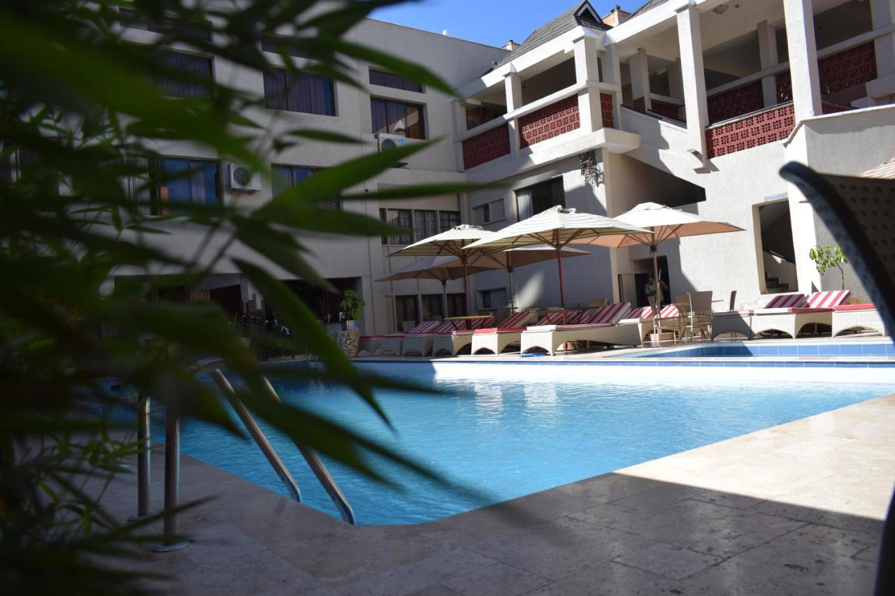 Hotel Waterbuck Nakuru Esterno foto